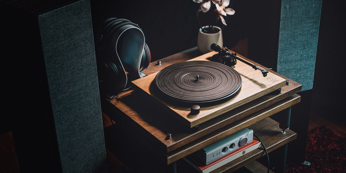 Audio Technica AT-LPW40WN - Fully Manual Belt-Drive Turntable - [LP Manual]