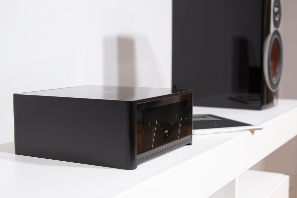 NAD M10 V2 Integrated Streaming Amplifier - [2x100W DAC USB BT Wi-Fi BluOS HDMI Phono]