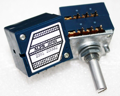 Sparkler Audio model S505 "Flügel II" Power Amplifier with Volume Control - [2x25W]