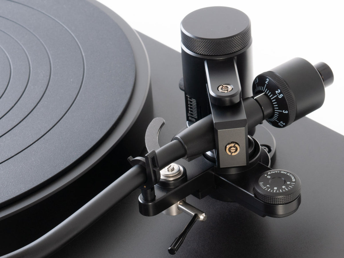 Music Hall stealth Semi-Automatic Direct-Drive Turntable - [LP]